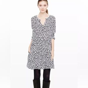 CLUB MONACO - Arleta 100% Silk Dress White w/ Black Print V nexk drop waist sz 6